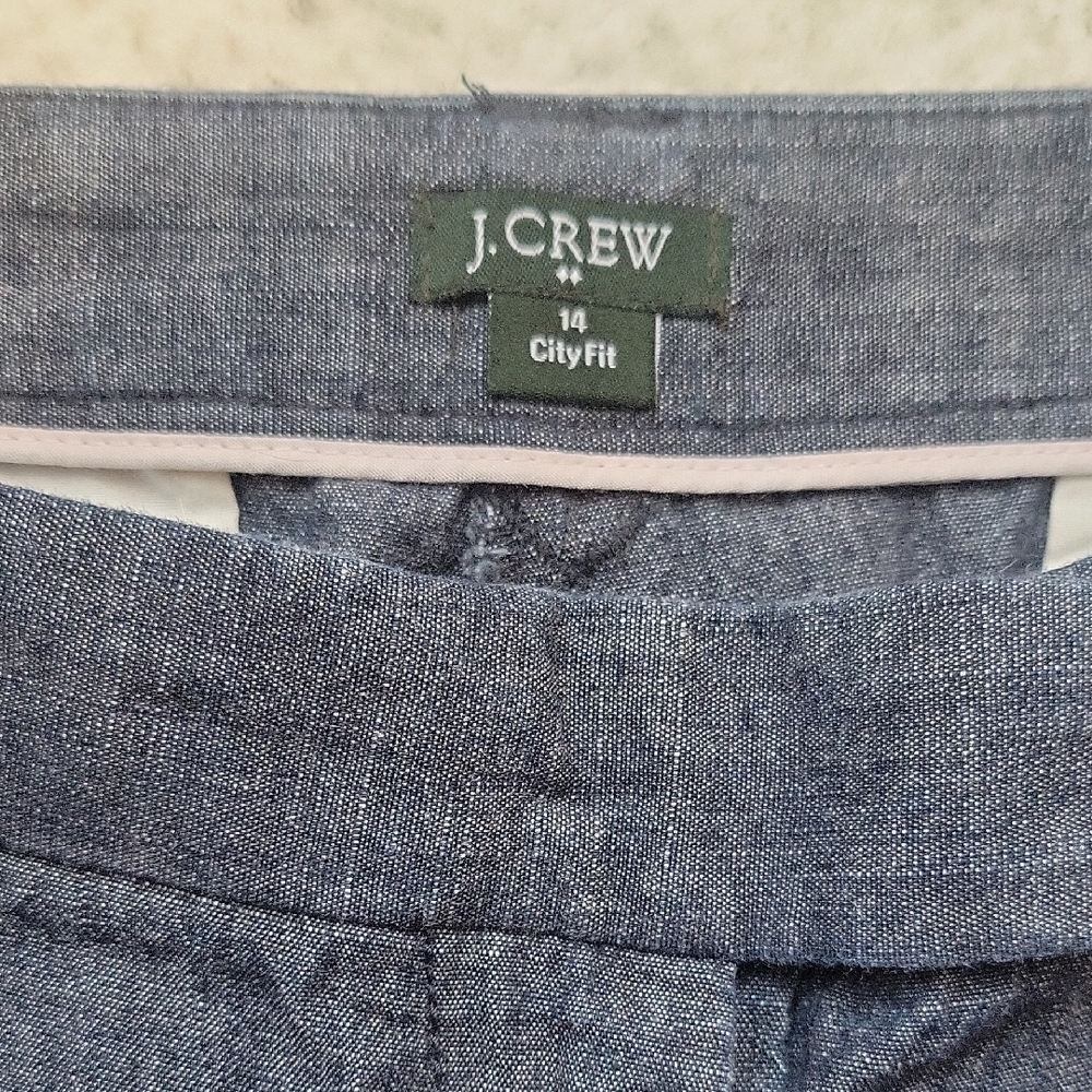 J.Crew Woman Buttom - Picture 2 of 9